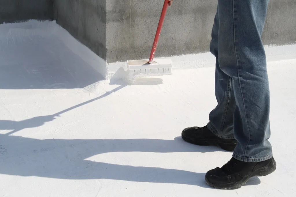 Roof Coating with brush